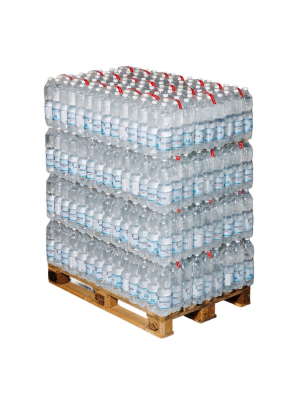 Woda staropolska lekkogazowana 1,5l