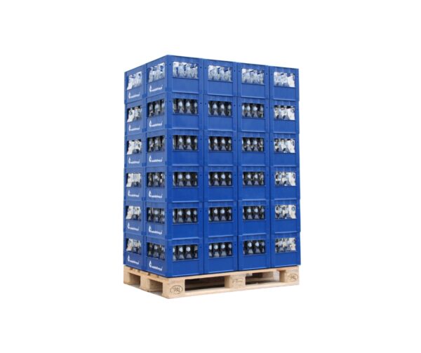 Paleta woda w szklanych butelkach