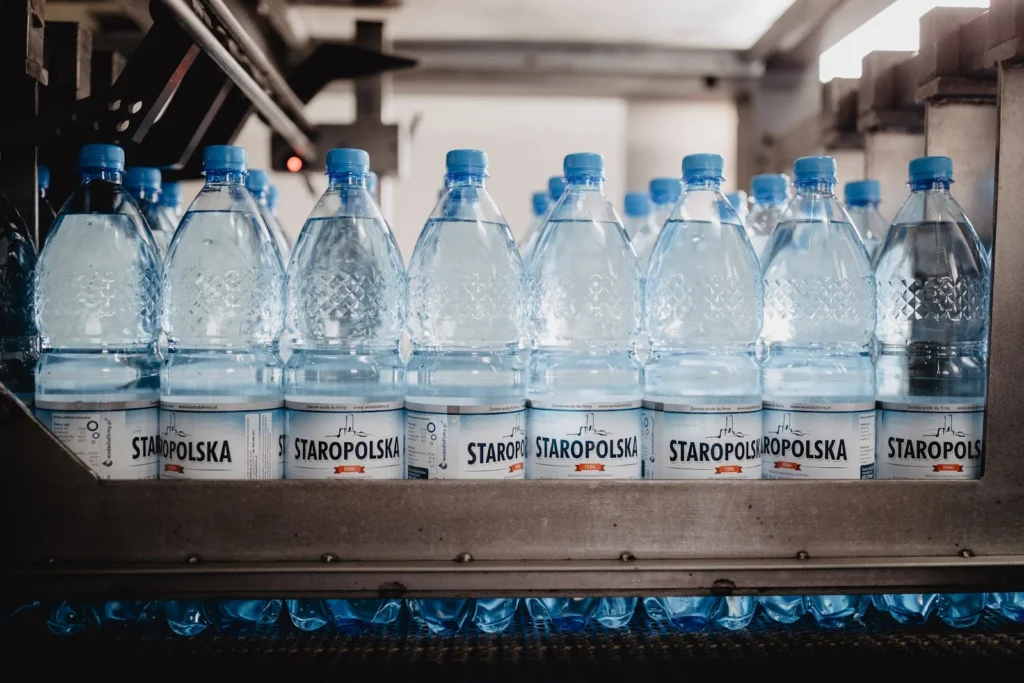 co daje bezpośredni zakup wody od producenta